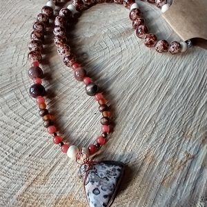 Leopard stone wire wrapped